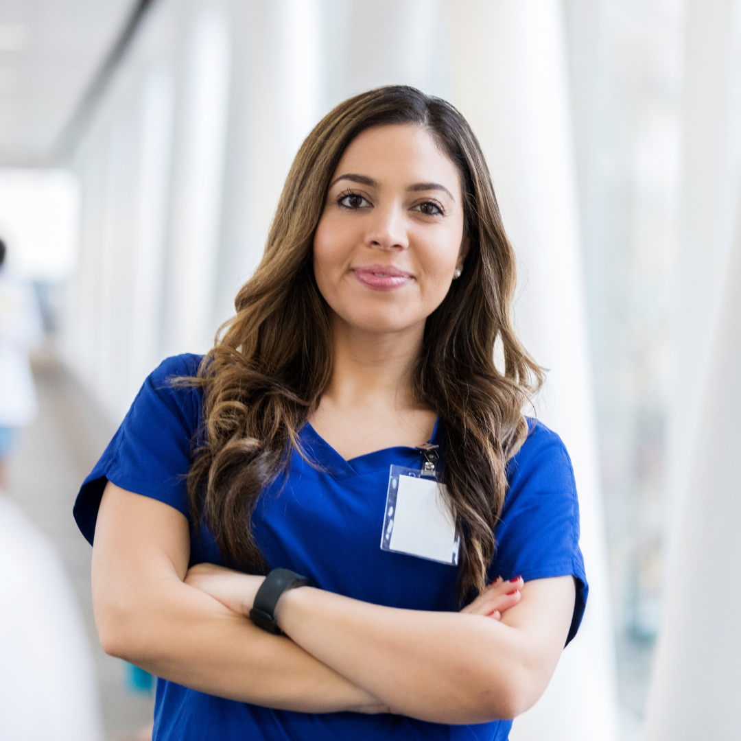 Portrait von Sara Nguyen, Med. Fachangestellte, Faszien- und Kinesio-Taping-Therapeutin